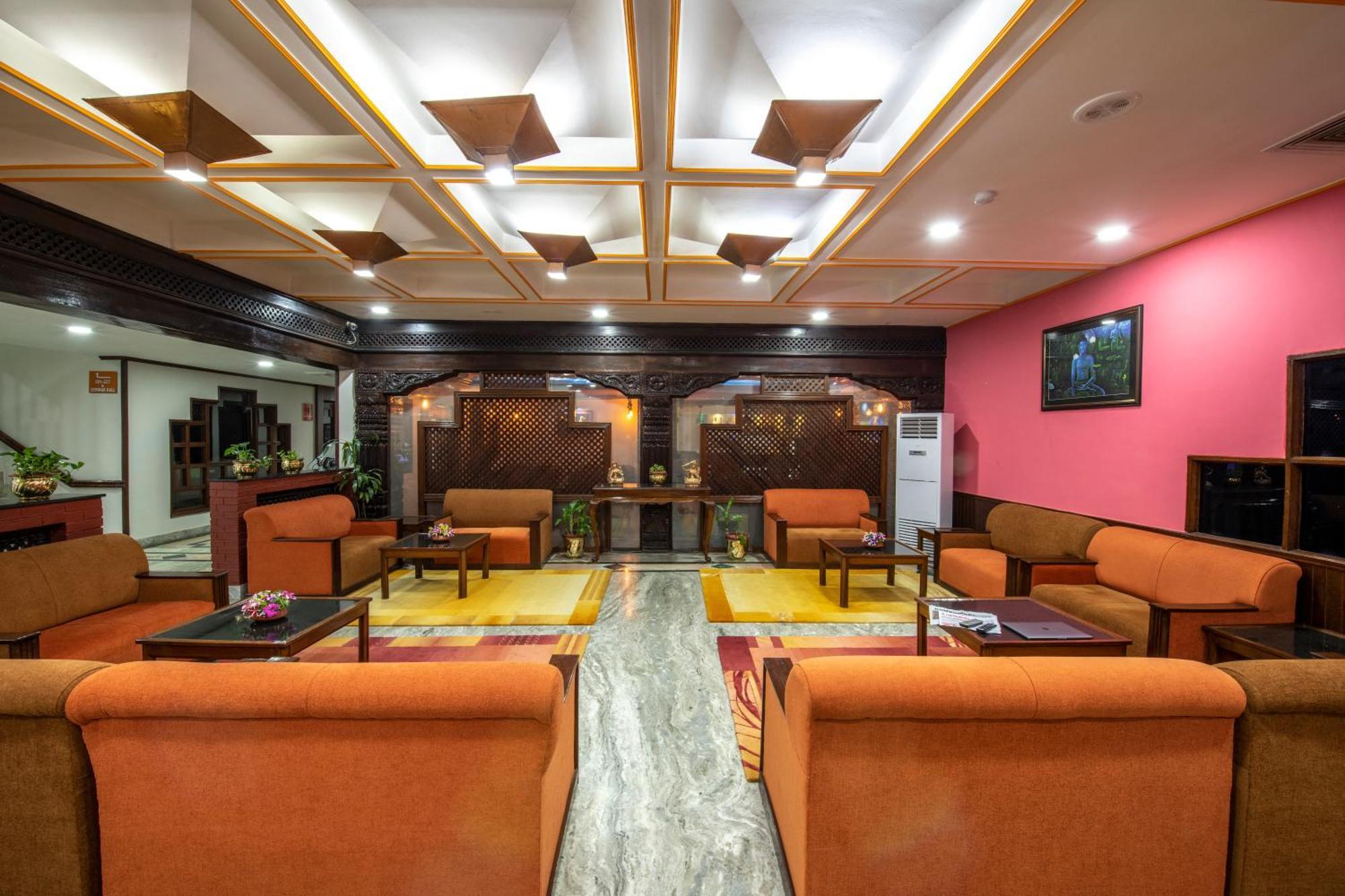 Hotel Nirvana By Luxury International Paklihwa Екстер'єр фото